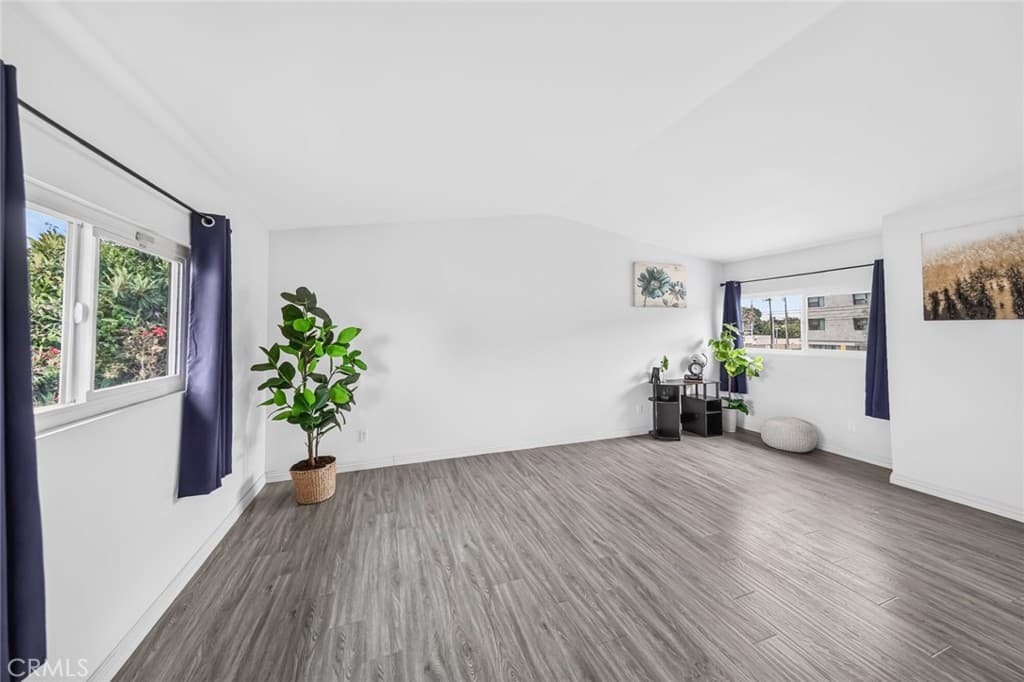 Townhouse at 11697 Ramona, El Monte — photo 10 of 12