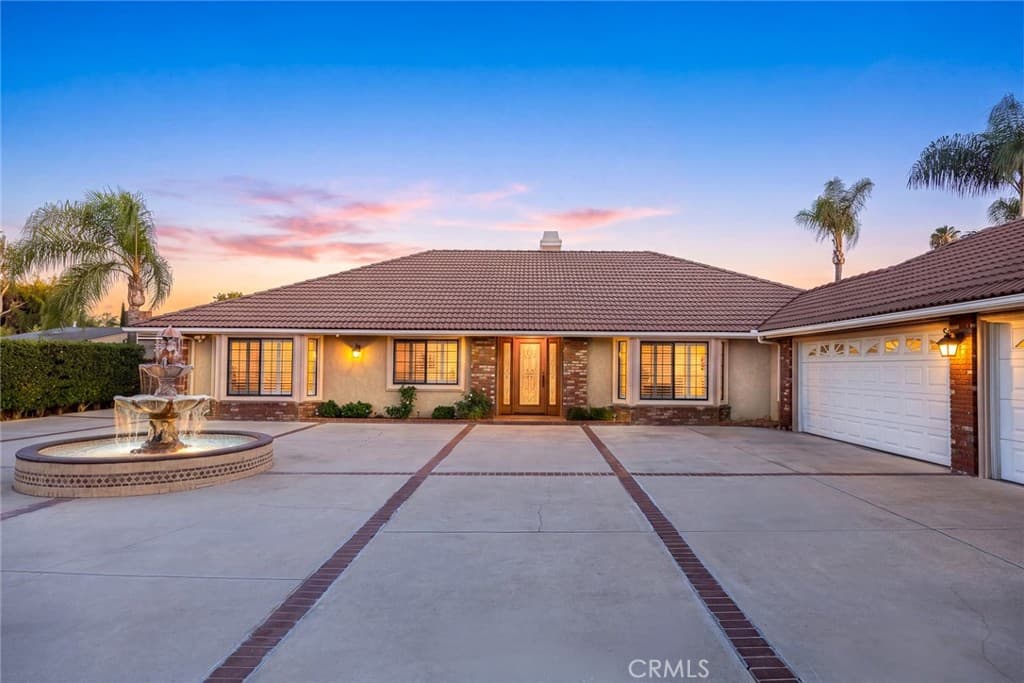 Home at 9450 Broadway, Temple City — photo 4 of 12