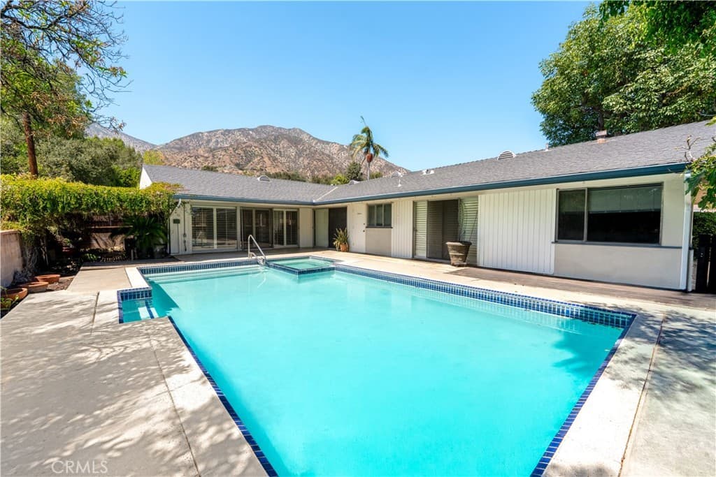 Home at 1827 Anita Crest, Arcadia — photo 10 of 11