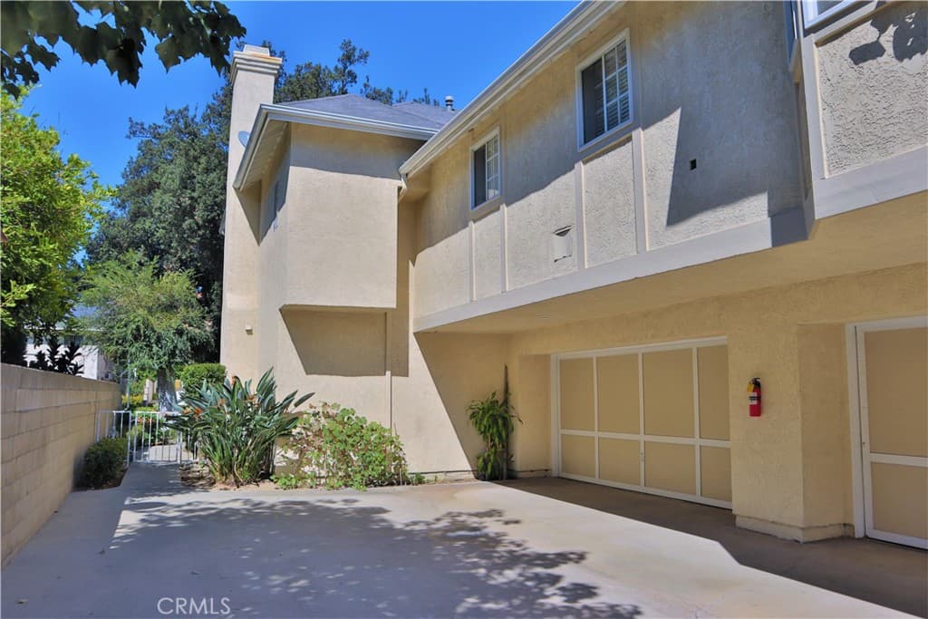 Multi-Family at 154 Diamond Street, Arcadia — photo 2 of 4
