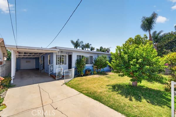 Home at 15834 E Kingside, Covina — photo 5 of 12