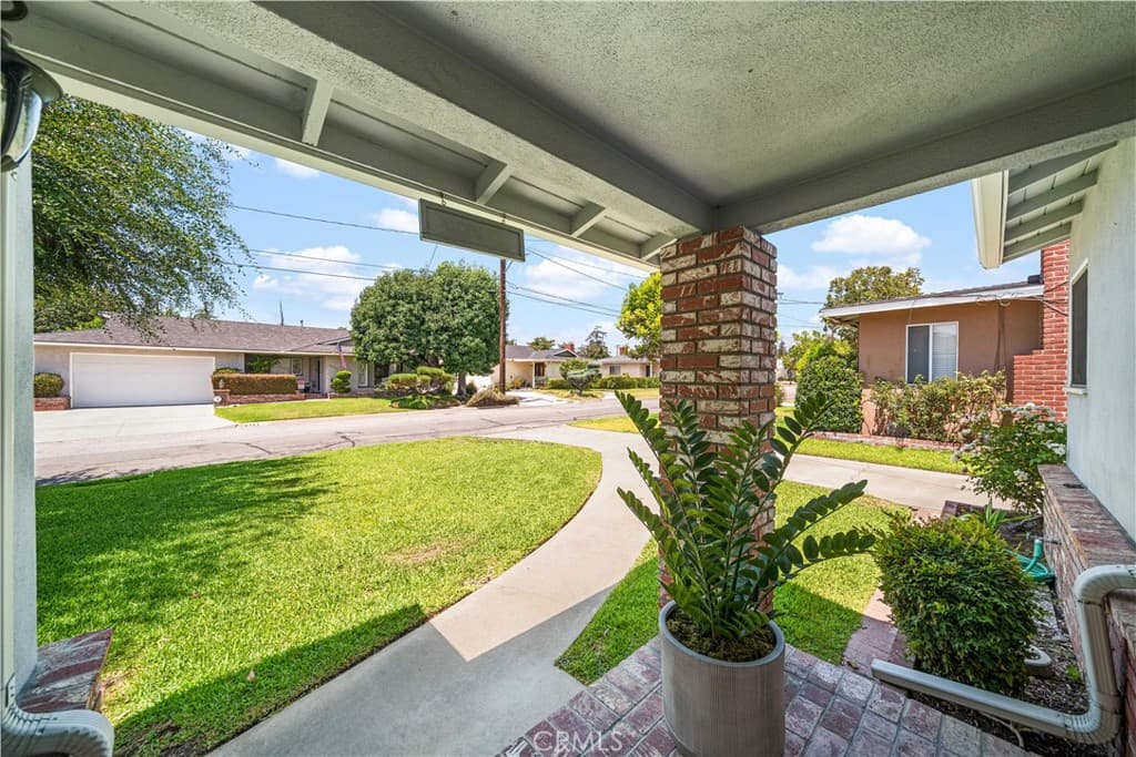 Home at 6320 Salter Avenue, Temple City — photo 3 of 12