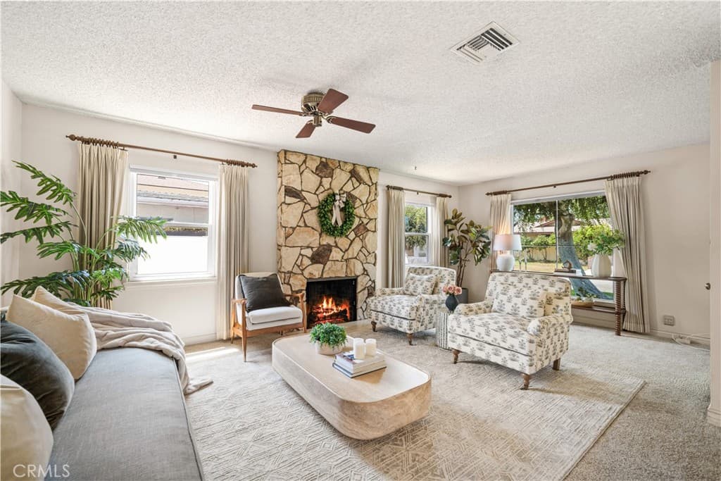 Home at 6320 Salter Avenue, Temple City — photo 4 of 12