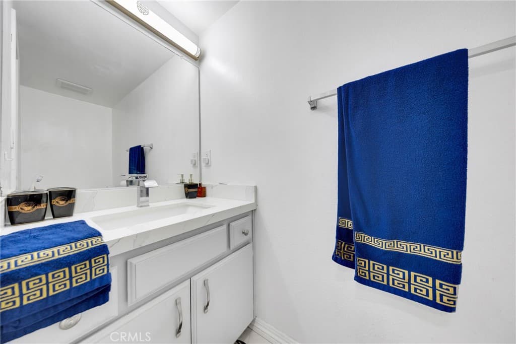 Condo at 5320 Peck Road 12, El Monte — photo 11 of 12