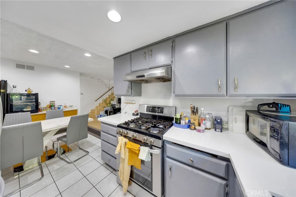 Condo at 5320 Peck Road 12, El Monte — photo 10 of 12