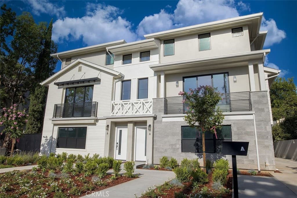 Condo at 1025 La Cadena Avenue C, Arcadia — photo 6 of 12