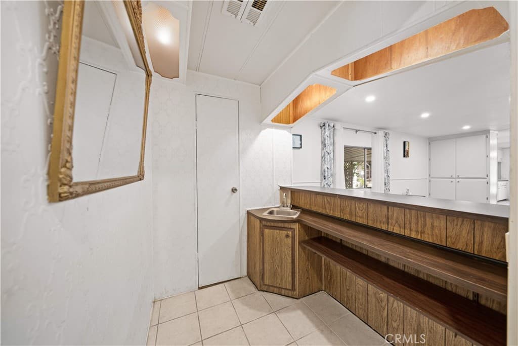 Home at 1035 17 E Huntington Avenue 17, Monrovia — photo 12 of 12