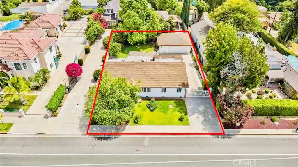 Home at 5428 El Monte Avenue, Temple City — photo 3 of 12