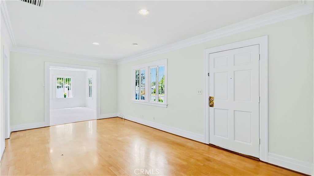 Home at 5428 El Monte Avenue, Temple City — photo 6 of 12