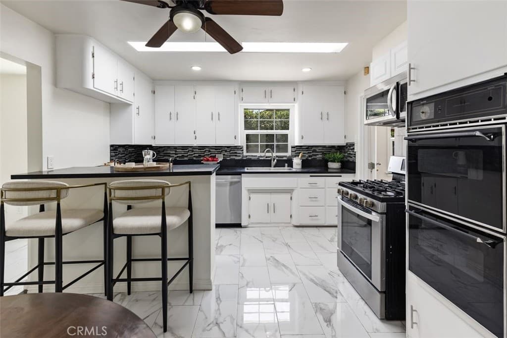 Home at 5638 Persimmon Avenue, Temple City — photo 8 of 12