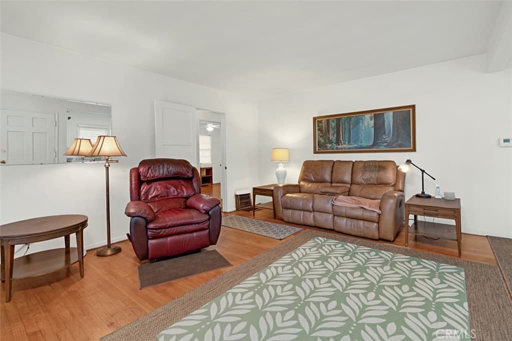 Home at 4924 Kauffman Avenue, Temple City — photo 3 of 12