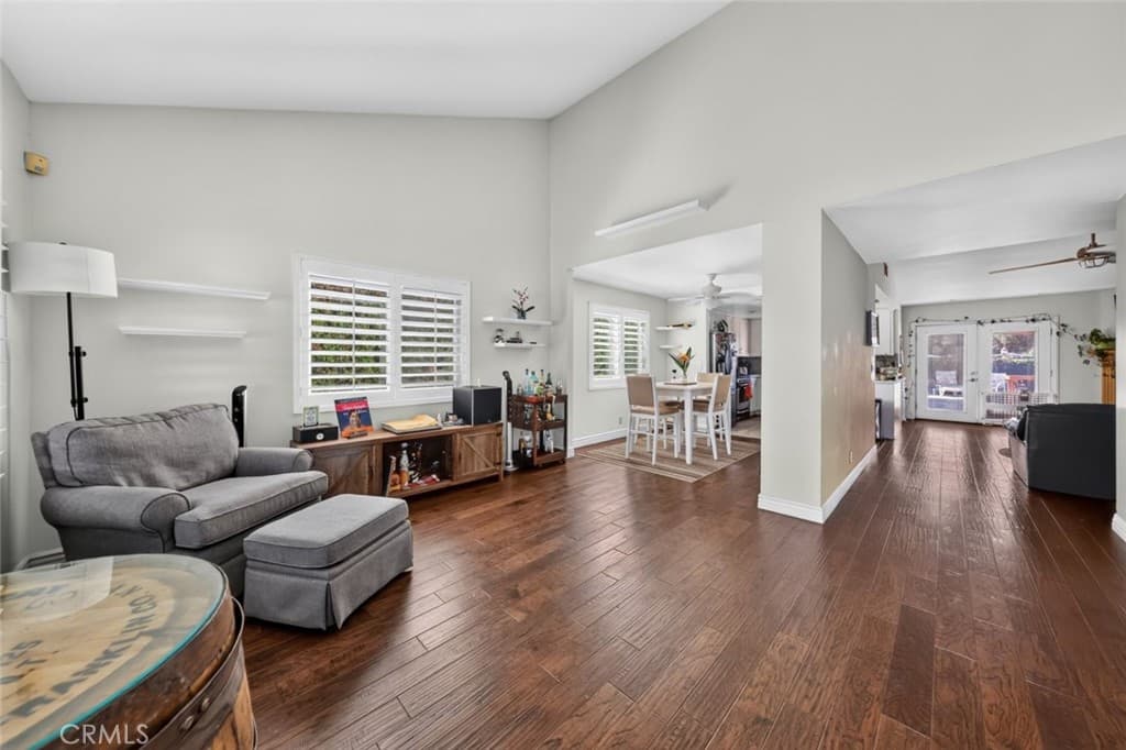Home at 1116 E Gladstone Street, La Verne — photo 11 of 12