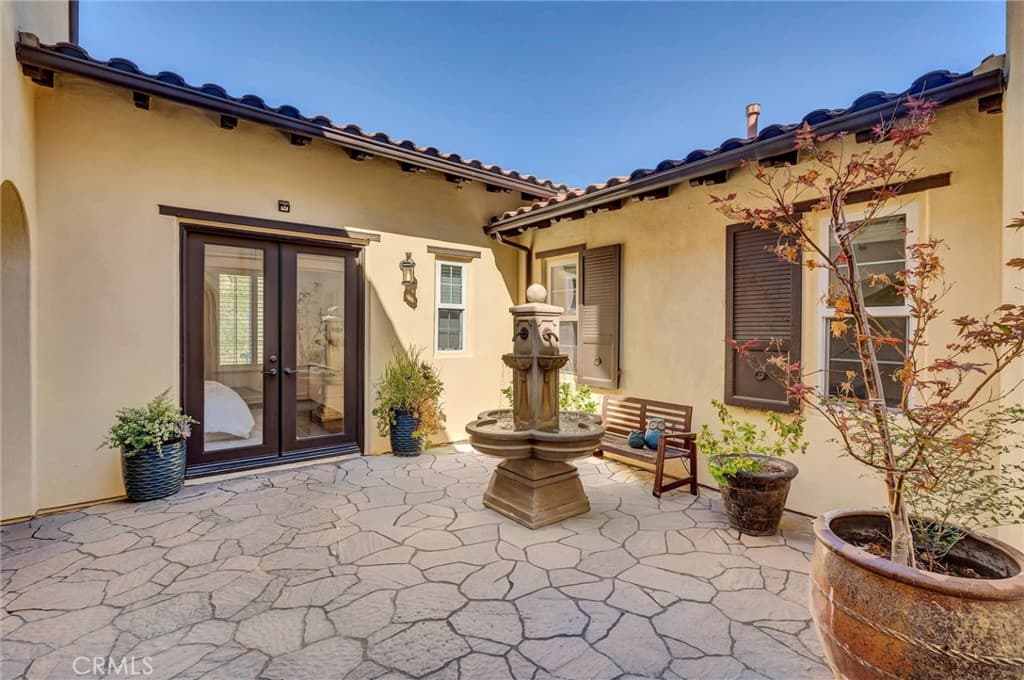 Home at 510 E. Viewcrest, Azusa — photo 6 of 12