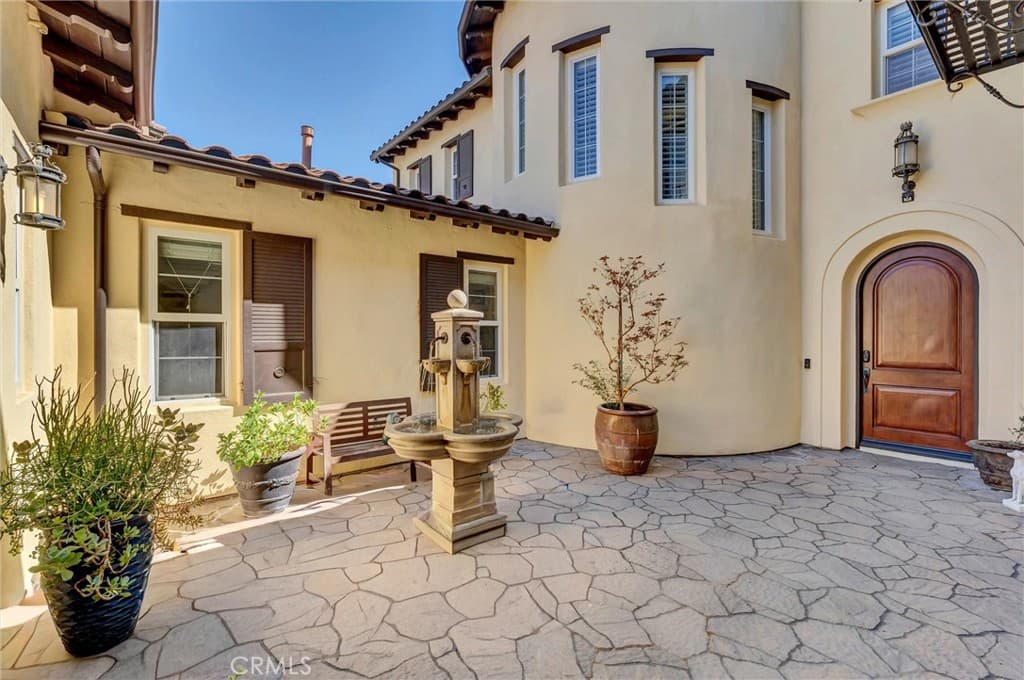 Home at 510 E. Viewcrest, Azusa — photo 7 of 12