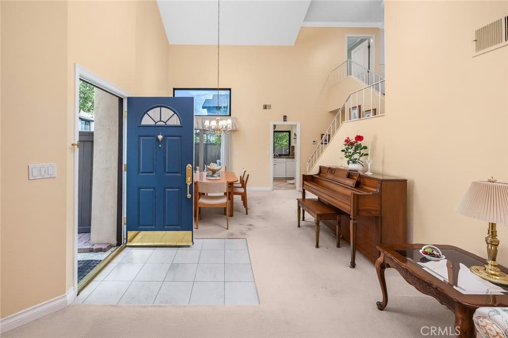 Home at 2036 Pepperwood, Duarte — photo 4 of 12