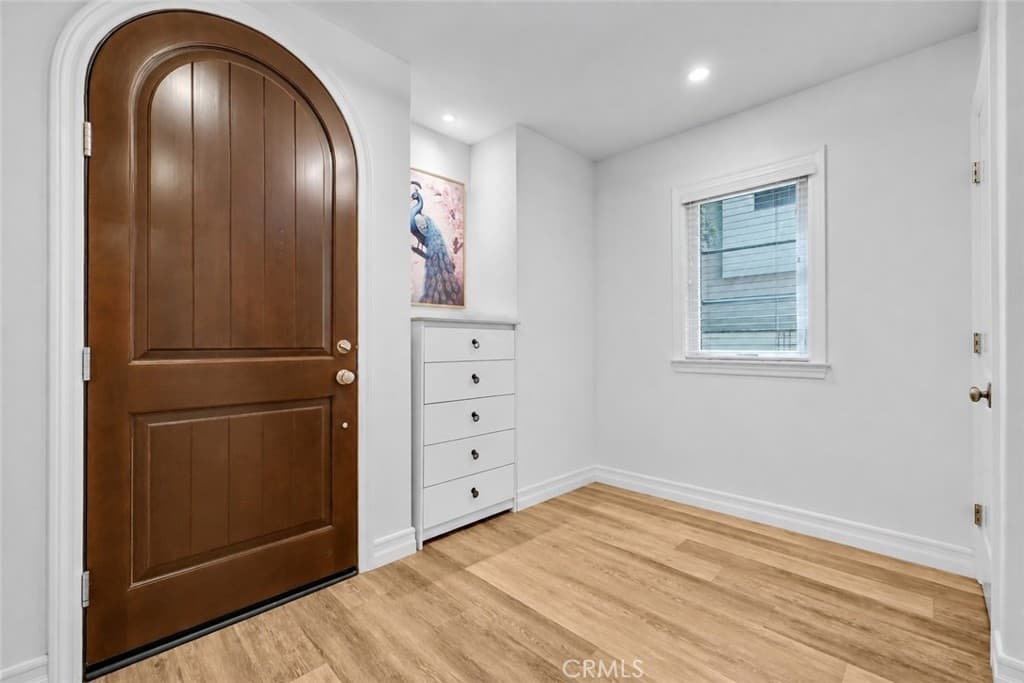 Townhouse at 318 California Street, Arcadia — photo 6 of 12