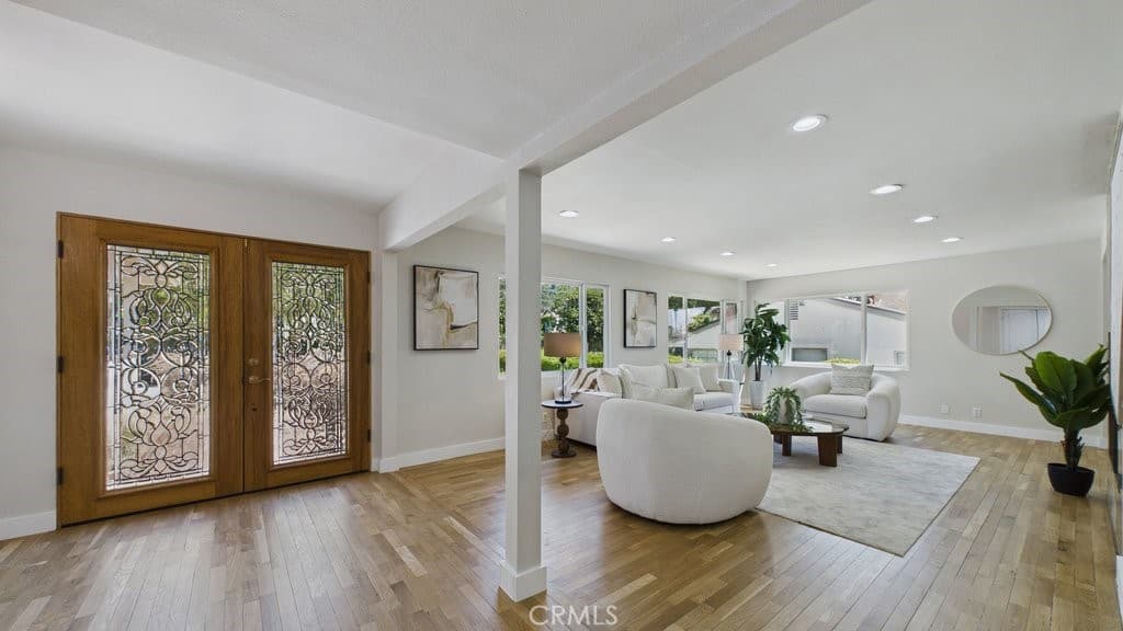 Home at 480 E Grandview, Sierra Madre — photo 8 of 12