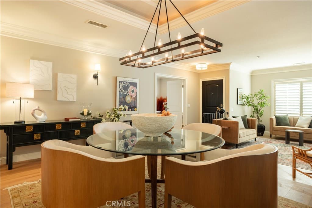Home at 418 N Myrtle, Monrovia — photo 11 of 12