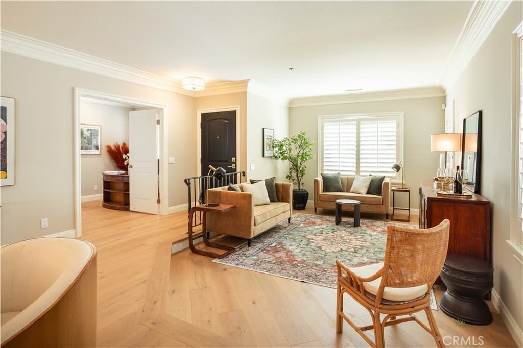 Home at 418 N Myrtle, Monrovia — photo 3 of 12