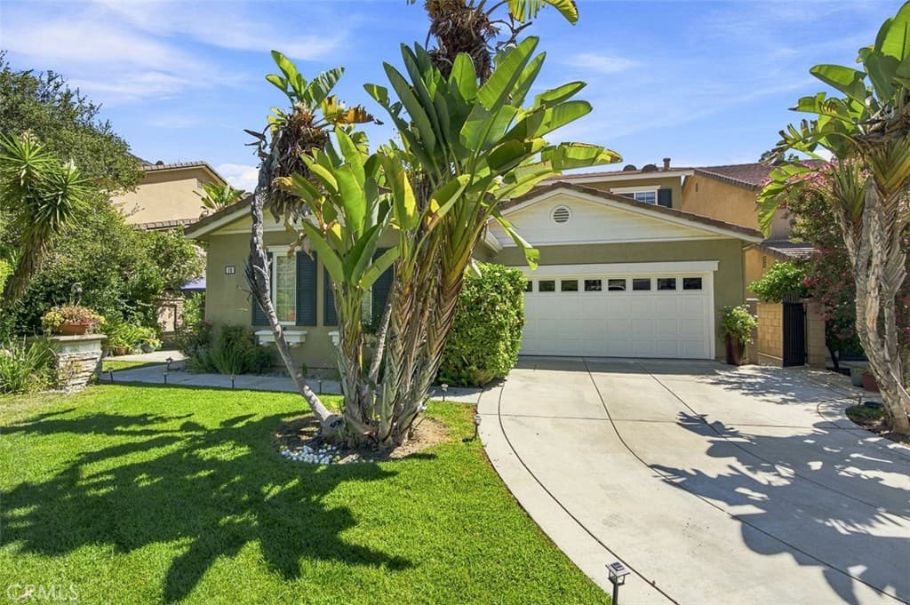Home at 14 Poppyglen Court, Azusa — photo 1 of 12