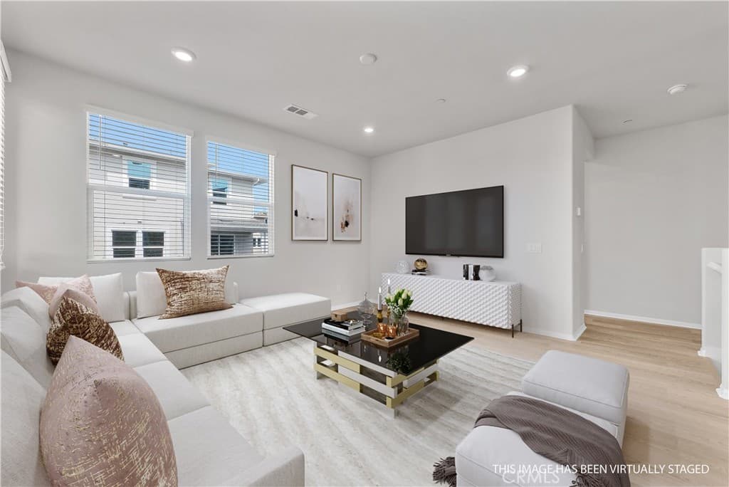 Townhouse at 2705 Erebus Court, Pomona — photo 5 of 12