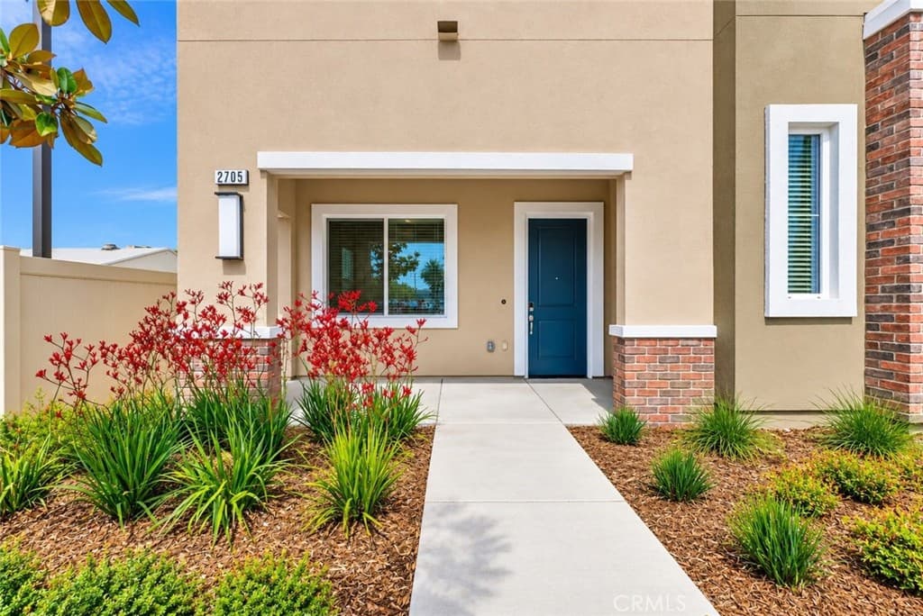 Townhouse at 2705 Erebus Court, Pomona — photo 2 of 12
