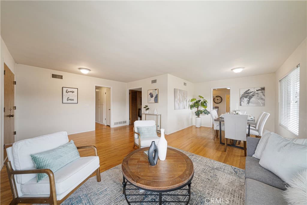 Home at 443 E Sandra, Arcadia — photo 4 of 12
