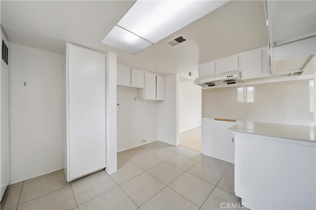 Condo at 11829 Ferris Road B, El Monte — photo 10 of 12