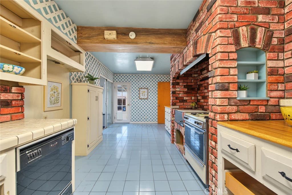 Home at 9147 Olive Street, Temple City — photo 11 of 12