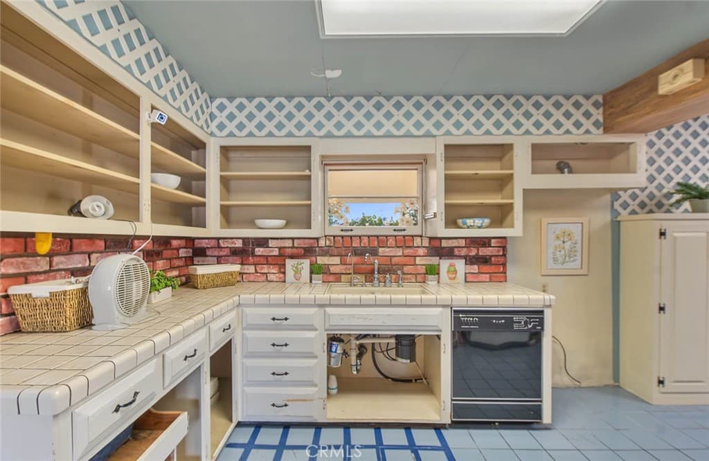 Home at 9147 Olive Street, Temple City — photo 8 of 12