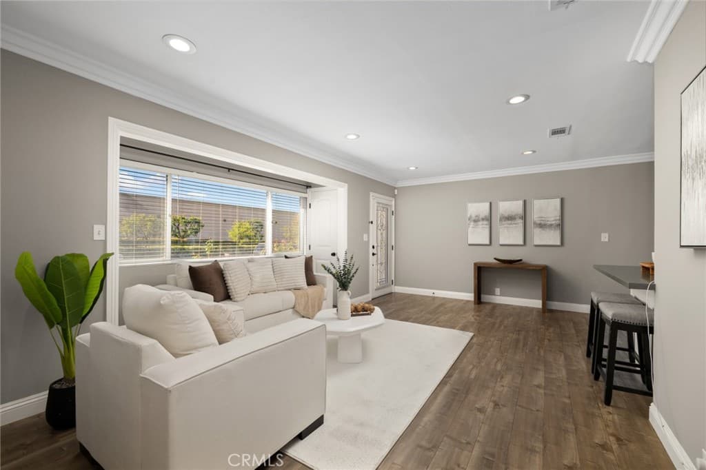 Home at 2323 Sesmas Street, Duarte — photo 11 of 12