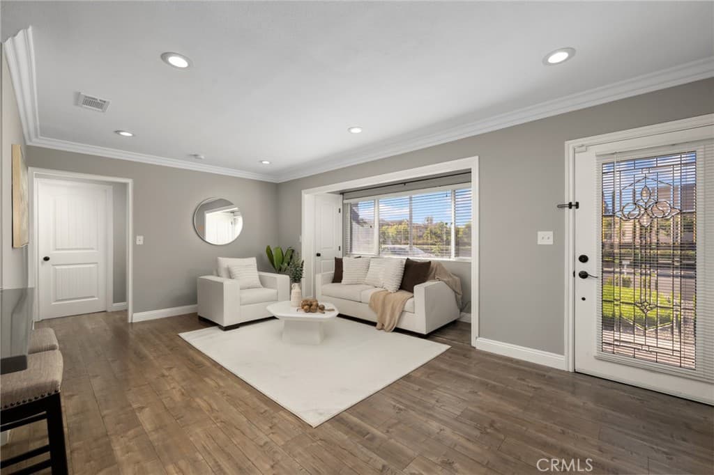 Home at 2323 Sesmas Street, Duarte — photo 10 of 12