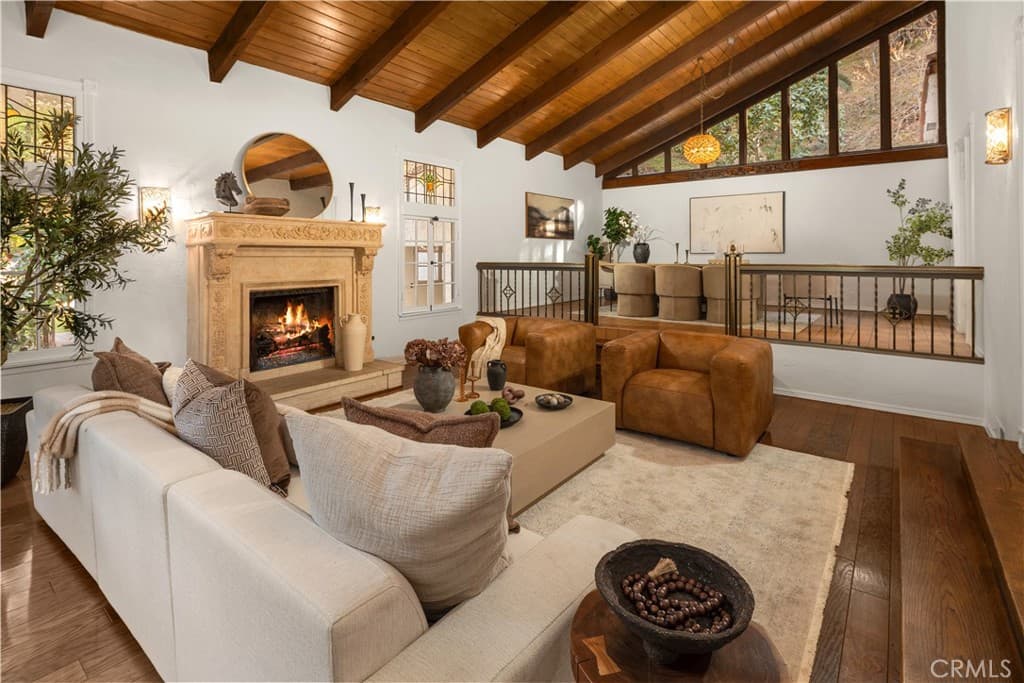 Home at 16 Hidden Valley Road, Monrovia — photo 7 of 12