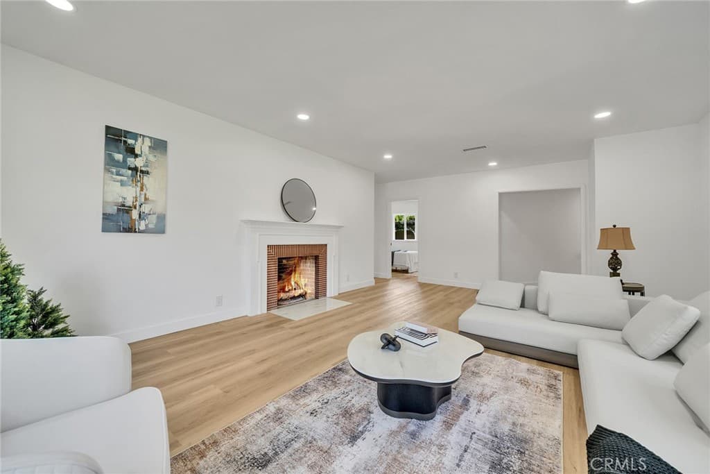 Home at 202 W Norman Avenue, Arcadia — photo 10 of 12