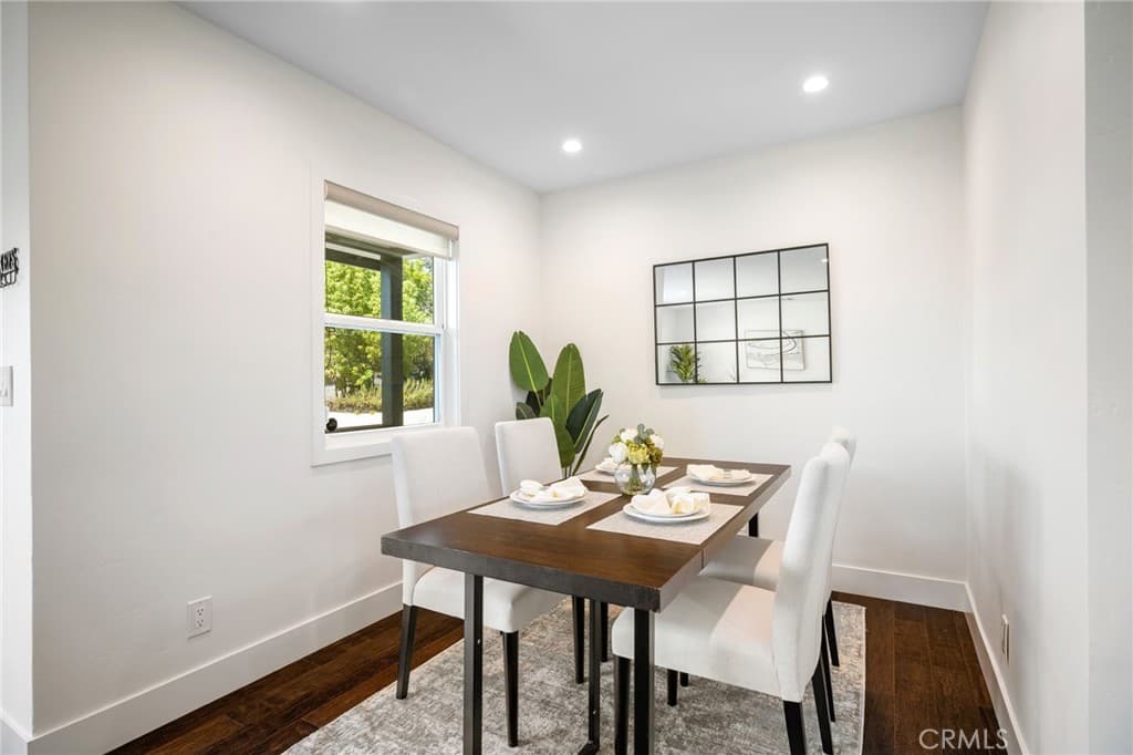Home at 334 Hill, Monrovia — photo 9 of 12
