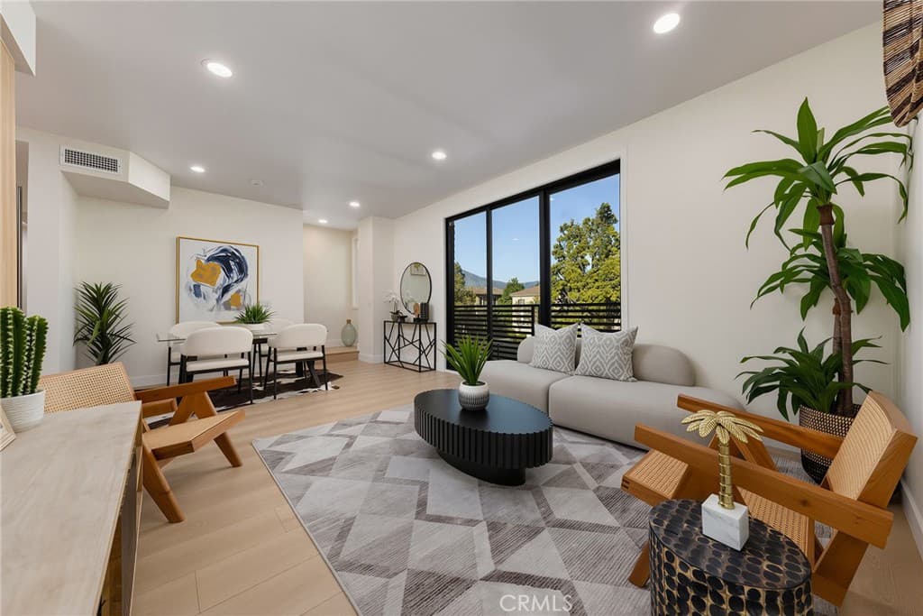 Condo at 1025 La Cadena B, Arcadia — photo 8 of 12