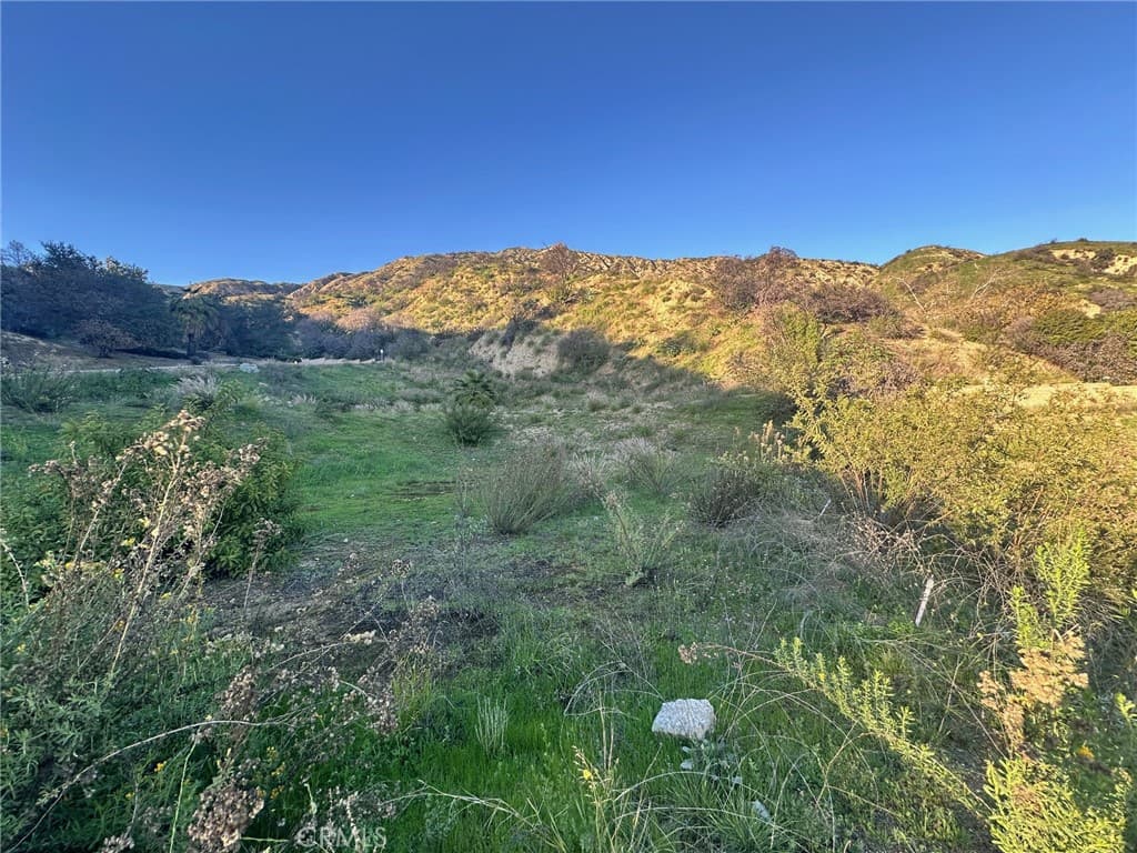 Home at 3 Nathaniel Terrace, Sierra Madre — photo 2 of 6