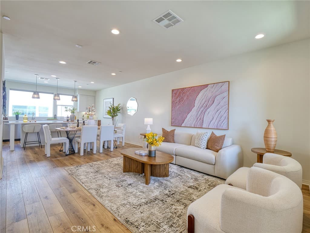 Condo at 3375 Lynd Avenue, Arcadia — photo 1 of 12
