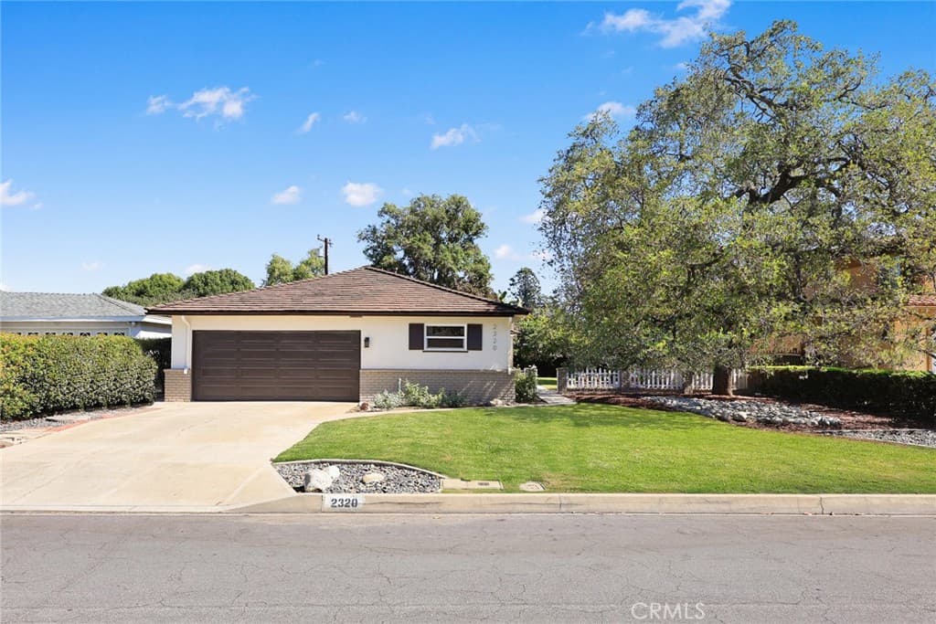 Home at 2320 Sewanee, Arcadia — photo 8 of 12