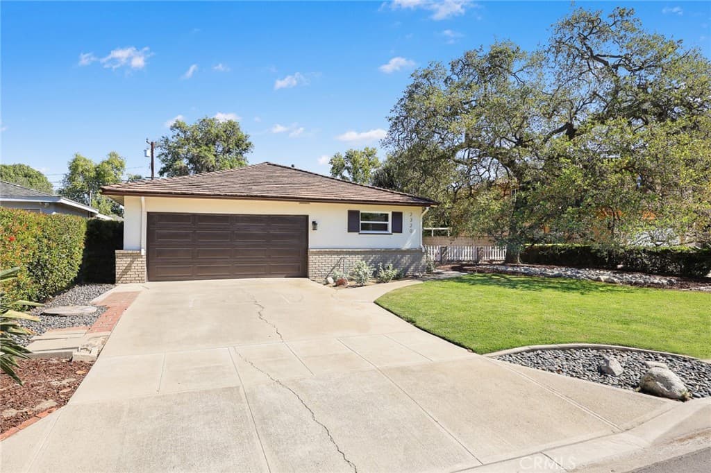 Home at 2320 Sewanee, Arcadia — photo 9 of 12