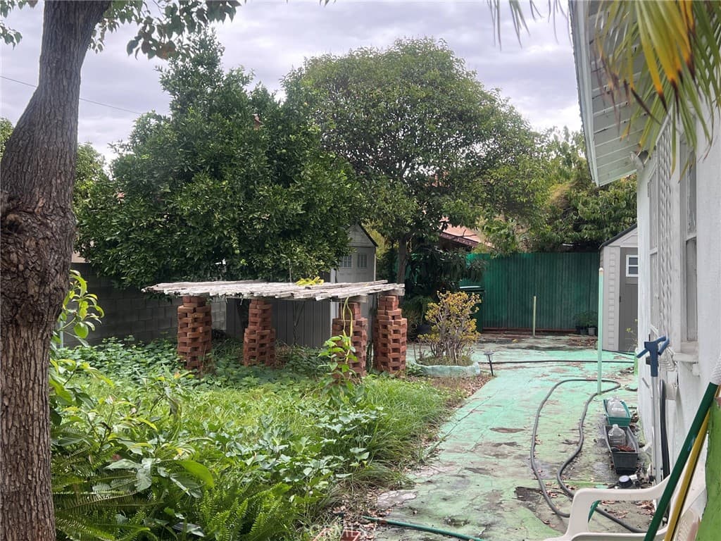 Home at 4410 Center Street, Baldwin Park — photo 4 of 5
