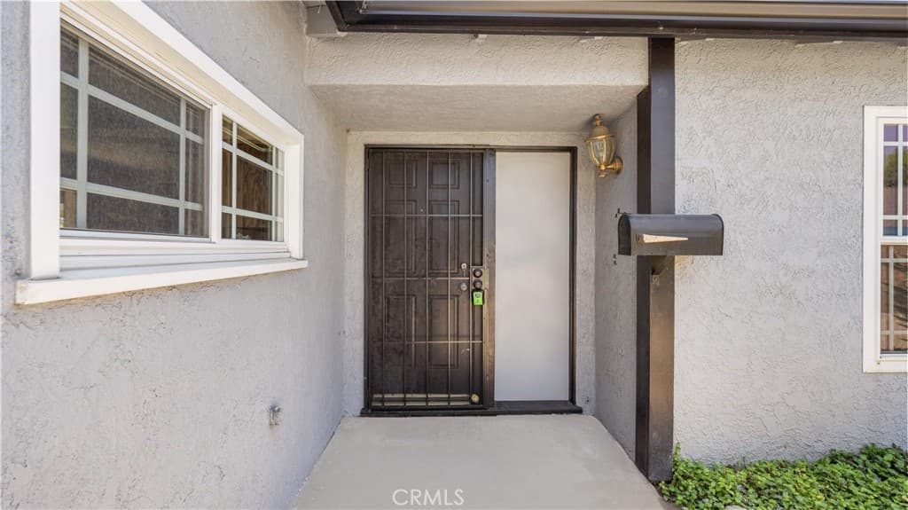 Home at 528 Essex, Glendora — photo 5 of 12
