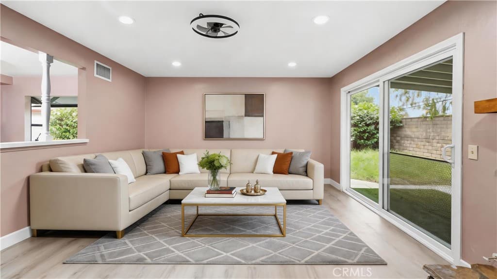 Home at 528 Essex, Glendora — photo 10 of 12