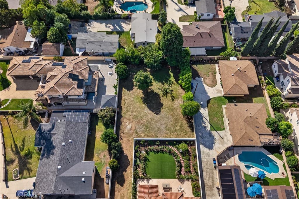 Home at 10560 Olive, Temple City — photo 9 of 12