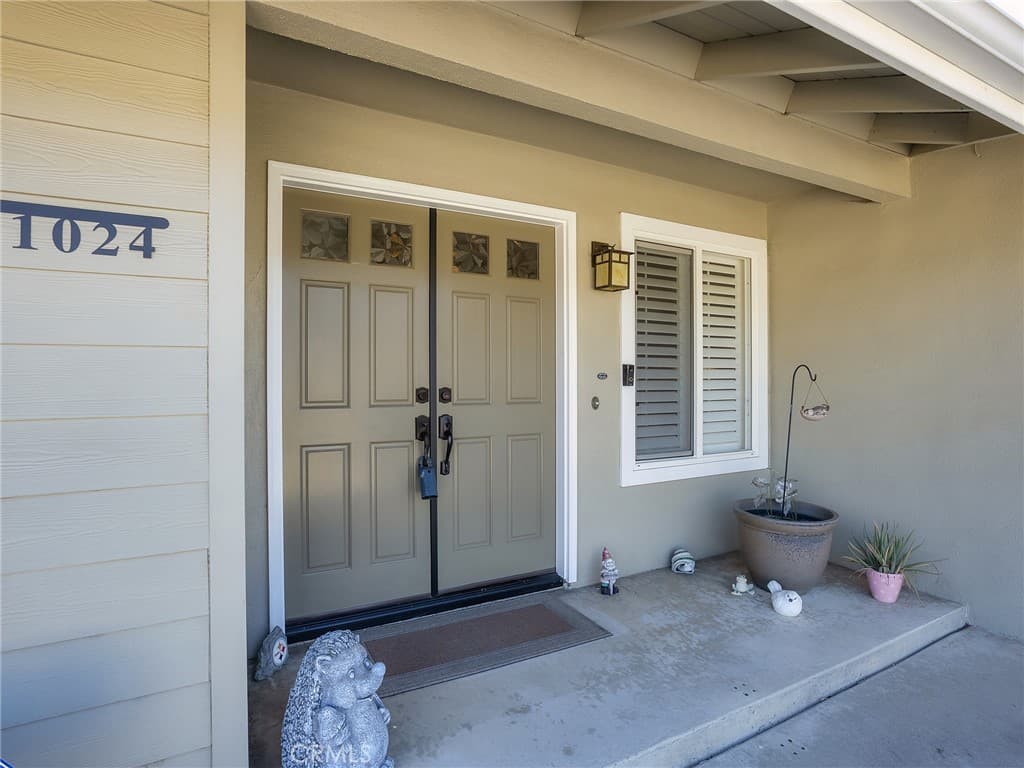 Home at 1024 Mildred Street, La Verne — photo 3 of 12