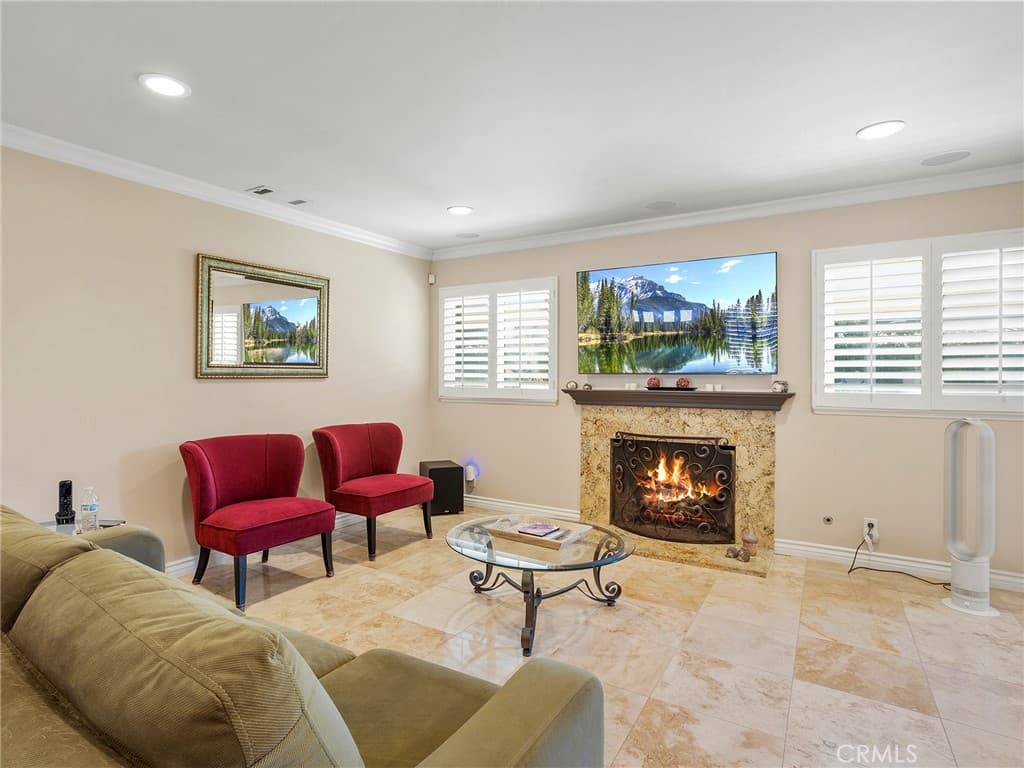 Home at 1024 Mildred Street, La Verne — photo 10 of 12