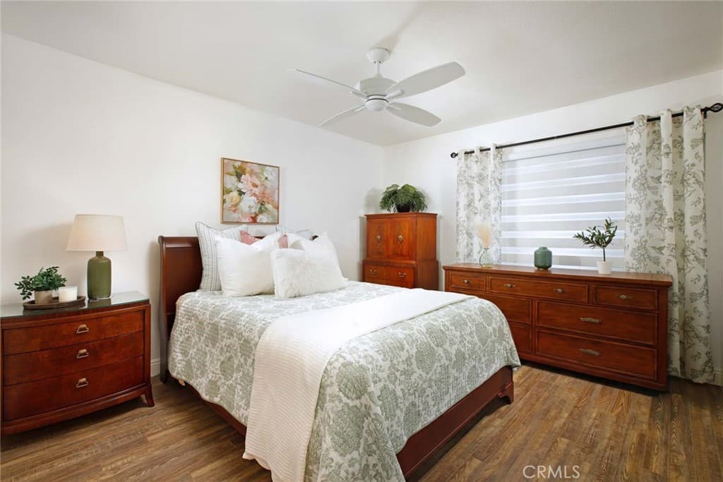 Townhouse at 411 Heatherglen, San Dimas — photo 11 of 12