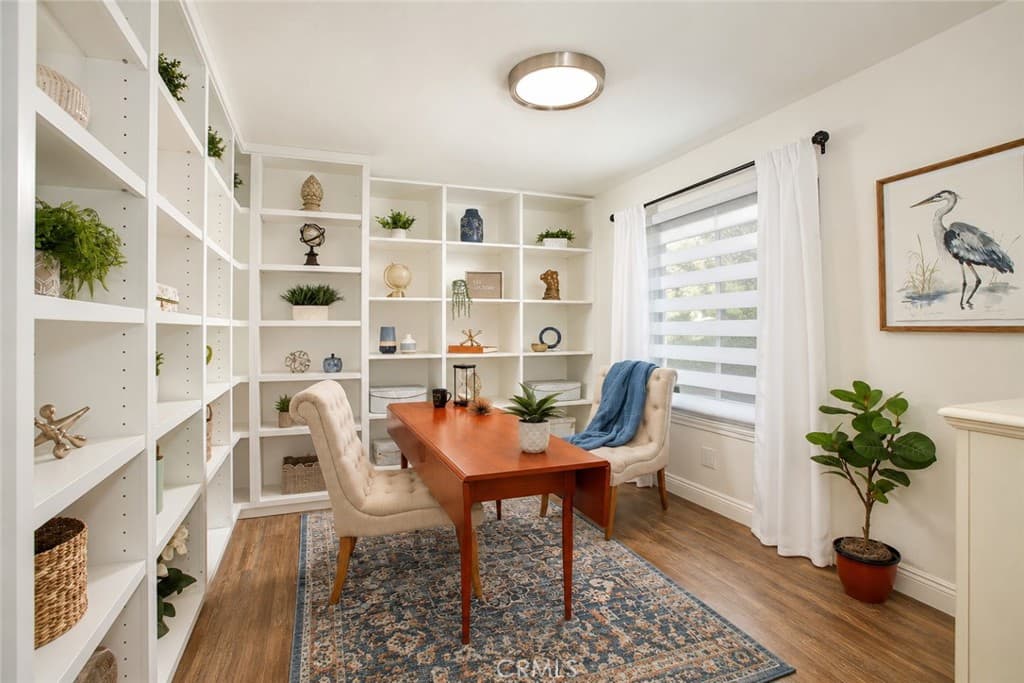 Townhouse at 411 Heatherglen, San Dimas — photo 9 of 12