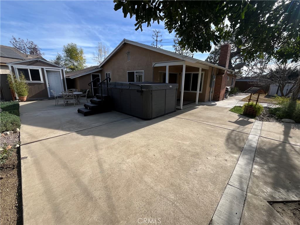 Home at 371 Guilford Avenue, Claremont — photo 11 of 12