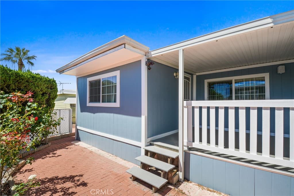 Home at 3530 Damien Avenue 132, La Verne — photo 3 of 12
